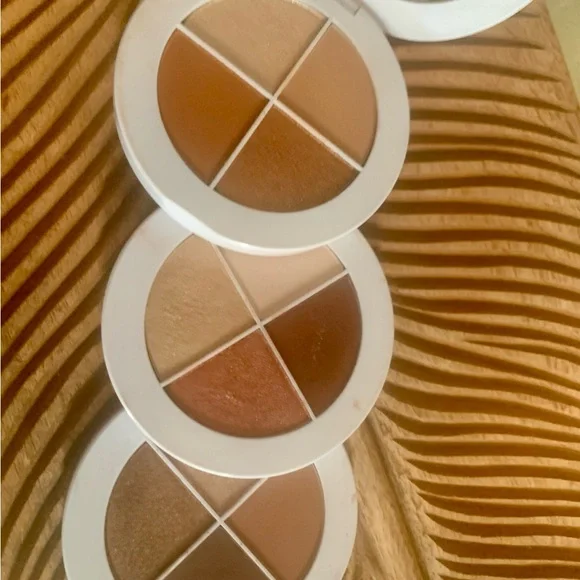 Tarte Lid, Laugh, Love Trio Eye Shadow Palette NWIB - Picture 3 of 4